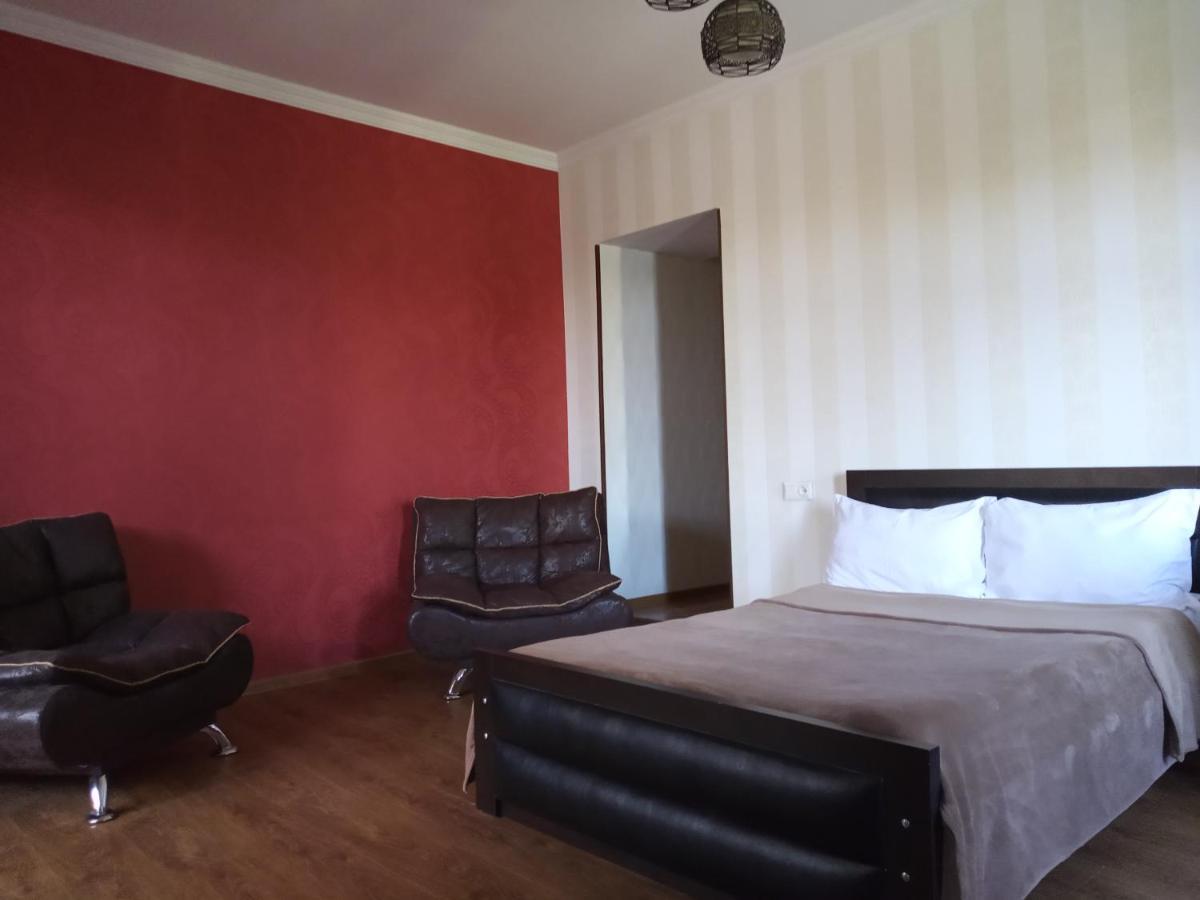 Apartment In The Heart Of Old Tbilisi Bagian luar foto